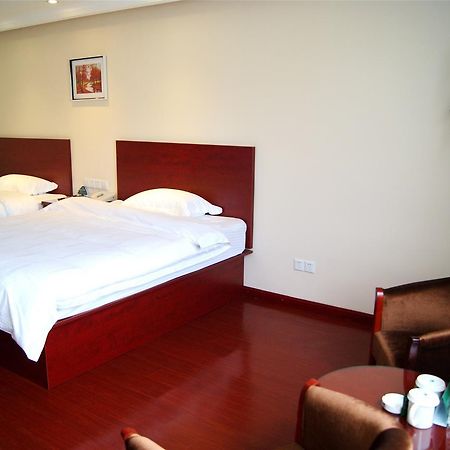 Greentree Inn Hebei Chengde Luanping Luanyang Road Xiangyuan Road Express Hotel Beiliying Extérieur photo